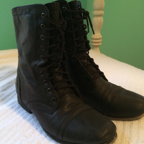 Madden Girl Gamer Combat Boot