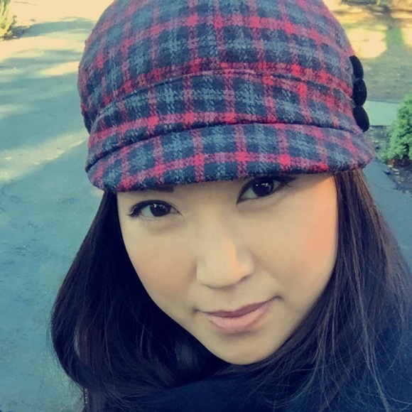 plaid hat