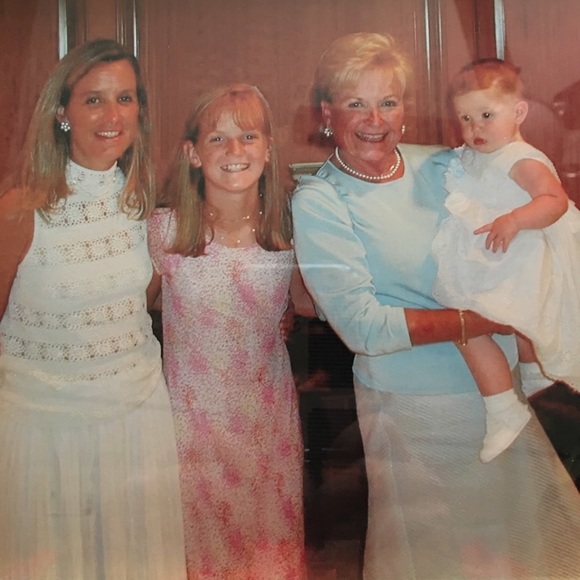 Meet your Posher, Mackenzie - Picture 3 of 3