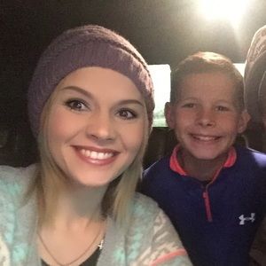 Meet your Posher, Regena