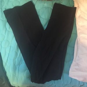 Black medium xlong Victoria's Secret yoga pants😍