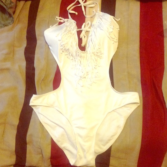 Bathing suit