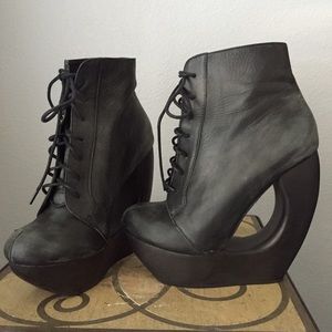 Jeffrey Campbell Roxie Booties