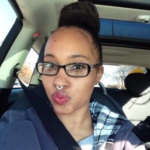 Meet your Posher, Brooke