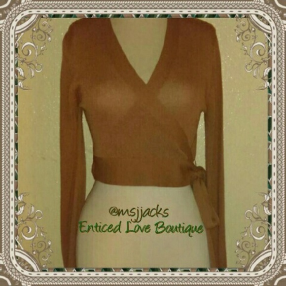 💞Cropped Sweater Shirt