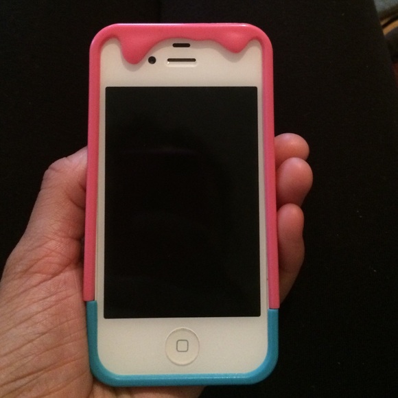 iPhone 4s Pink & Blue Melting Case! - Picture 3 of 4