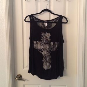 Plus Size Lace Back Floral Cross Tank