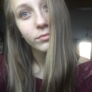 Meet your Posher, Kendra