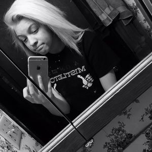 Meet your Posher, Brittany