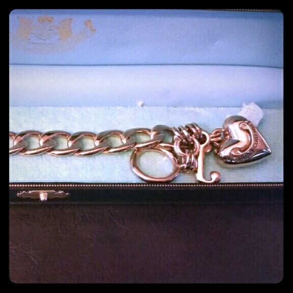 Juicy Couture Gold link Bracelet - Picture 1 of 2