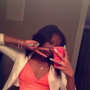 Meet your Posher, Jazzmine