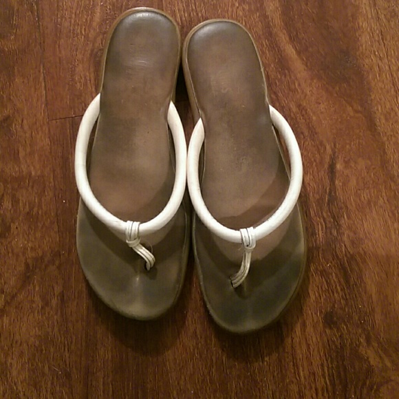 Flip flops