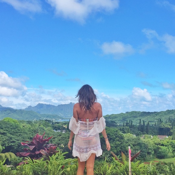 Meet your Posher, Stephany - Picture 2 of 2