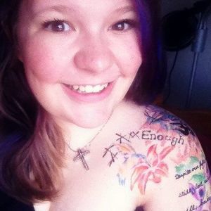 Meet your Posher, Jocelyn