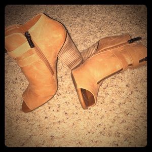 Jessica Simpson leather zipper heeled booties