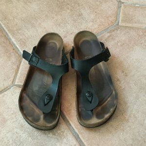 Birkenstock Gizeh sandals