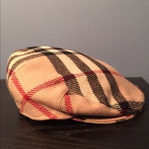 Burberry hat
