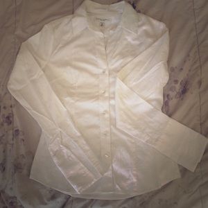 White stretch poplin button down blouse