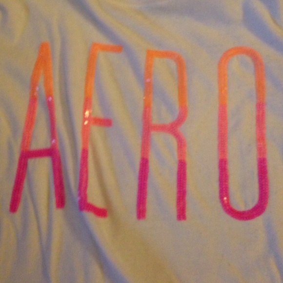 Adorable top - Picture 3 of 3