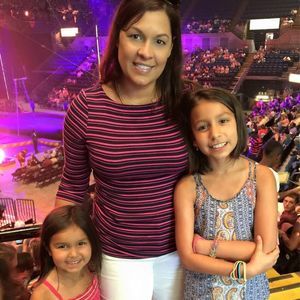 Meet your Posher, Roberta