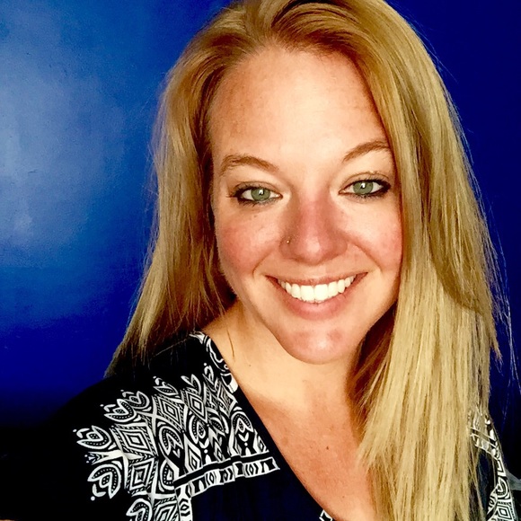 Meet your Posher, Allyson