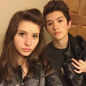 Meet your Posher, Annie