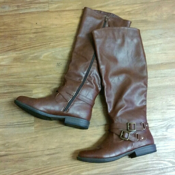 Shoes - Brown Riding Boots.