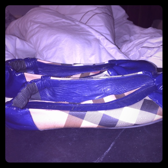 Burberry slip on flats