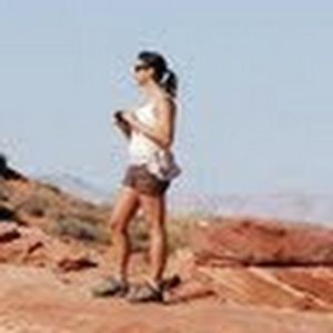 Meet your Posher, Becca