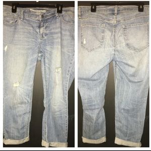 Old Navy•Boyfriend Crop•10•distressed•like new