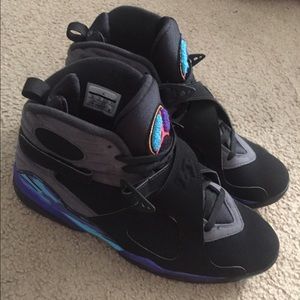 AIR JORDAN 8 RETRO
