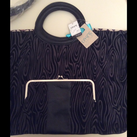 Dakine handbag