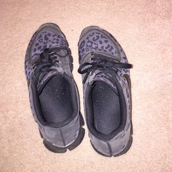 Black leopard Nike 5.0 Free runs