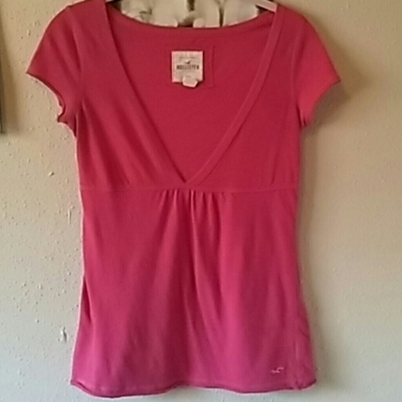 Pink Hollister Vneck
