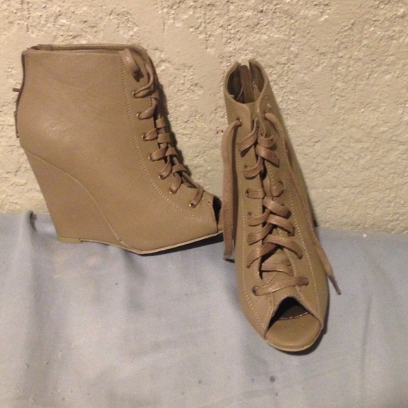 Wedges ankle boots, pretty comfy, open toed