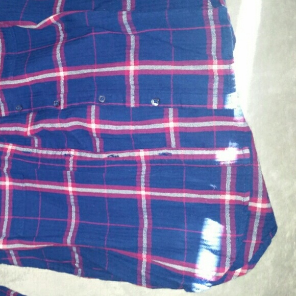 Flannel - Picture 2 of 3