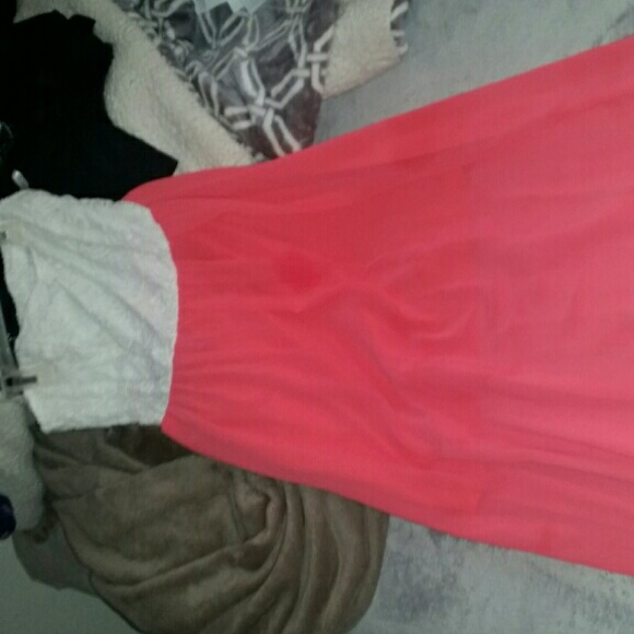 CORAL MAXI DRESS