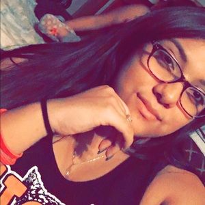 Meet your Posher, Rocio