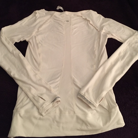 Lululemon long sleeve running top