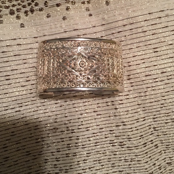Assorted bangles 💎 - Picture 2 of 4
