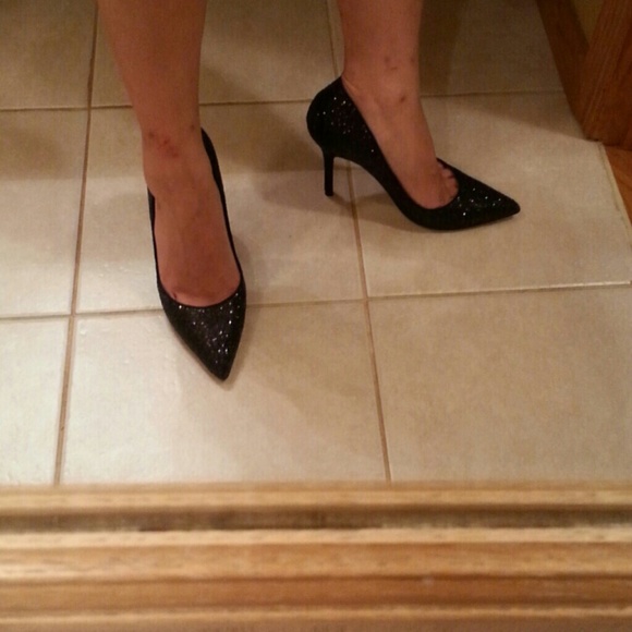 Boutique 9 by Nine West Black Sparkle Heels (8) - Picture 3 of 4