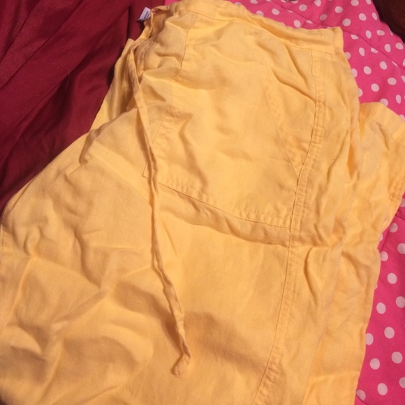 Yellow linen gap pants size 6