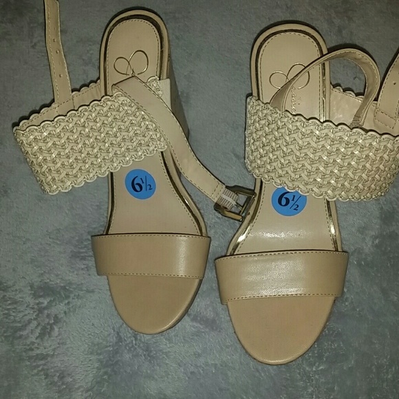 Jessica Simson heels
