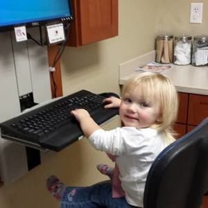 Meet your Posher, Katelyn