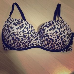 Victoria's Secret balconet bra
