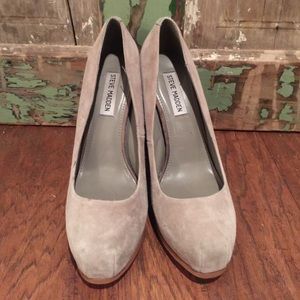 Steve Madden pumps