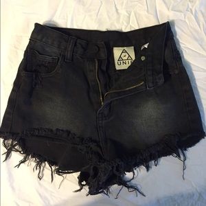 Black Distressed Denim High-waisted UO Shorts