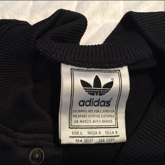 MAN'S Lightweight (Old School) Adidas jacket