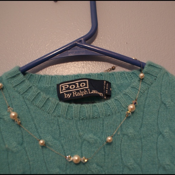 100% Cashmere Ralph Lauren Sweater - Picture 2 of 3