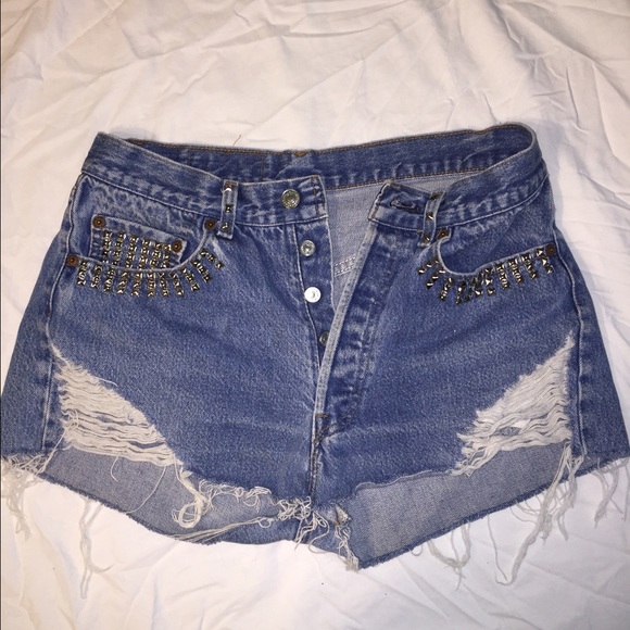 Distressed Studded High-waisted UO Shorts